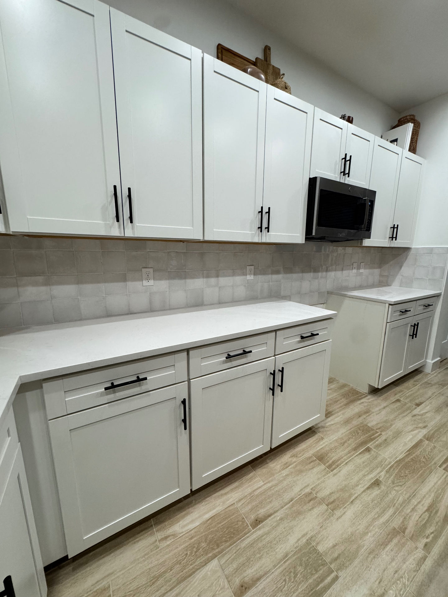 Kitchen Backsplash & Cabinet Renovation